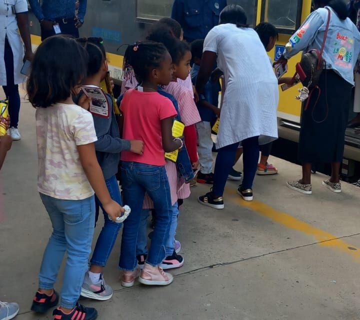 VIAGENS DE COMBOIO CADA VEZ MAIS PRESENTES NAS OPÇÕES DASESCOLA DE LUANDA PARA ACTIVIDADES EXTRA -ESCOLARES